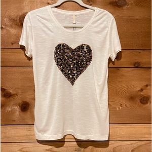 Tulle and Batiste Wild Heart Leopard Sequin Heart Cream Tee Handmade in Bali NWT